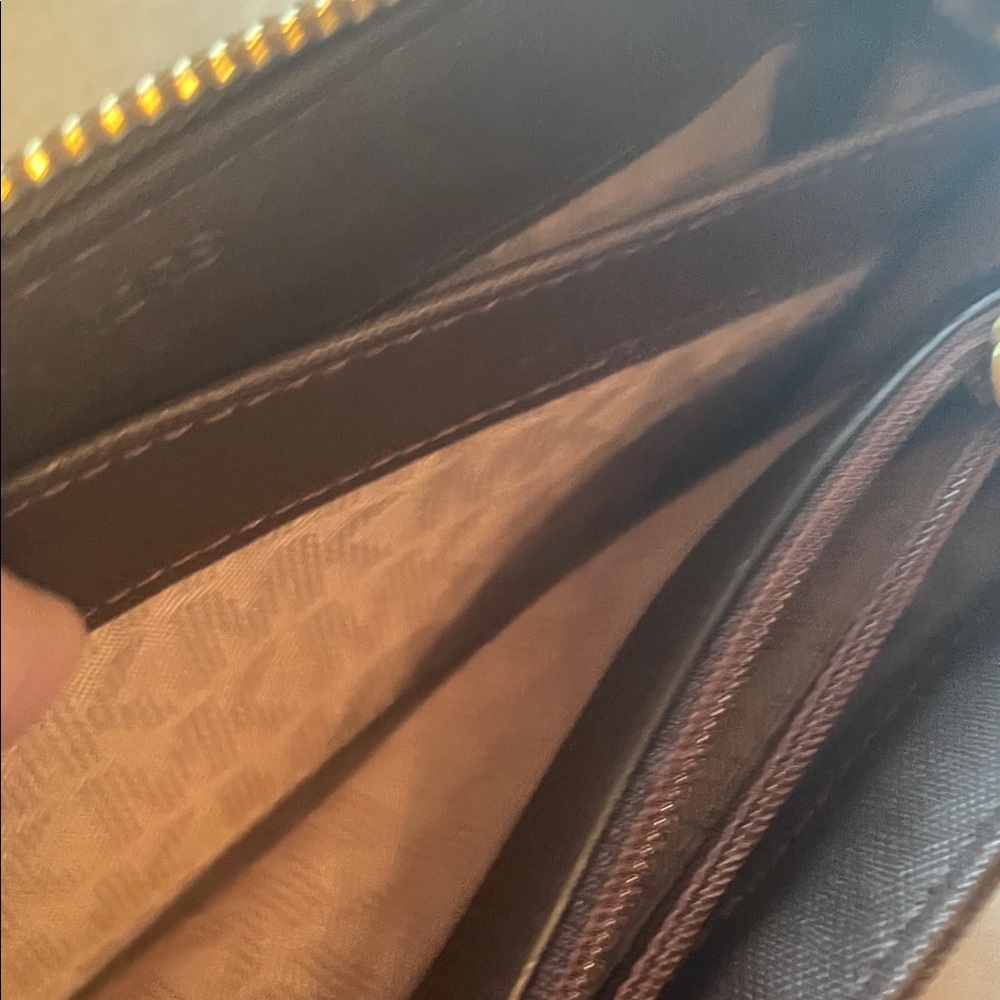 Michael Kors Tan and Beige:/Mocha Logo Wallet - Picture 11 of 14